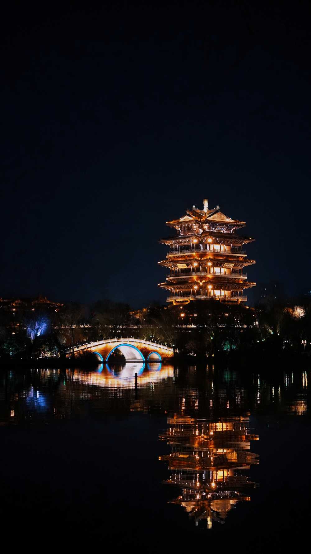 大明湖上夜色超然楼
