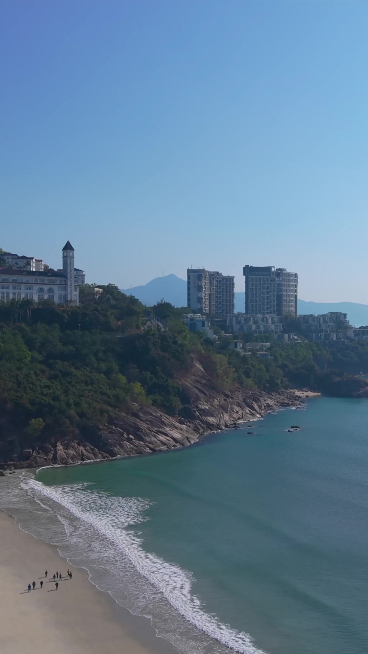 深圳溪涌沙滩海岸线航拍镜头合集竖屏