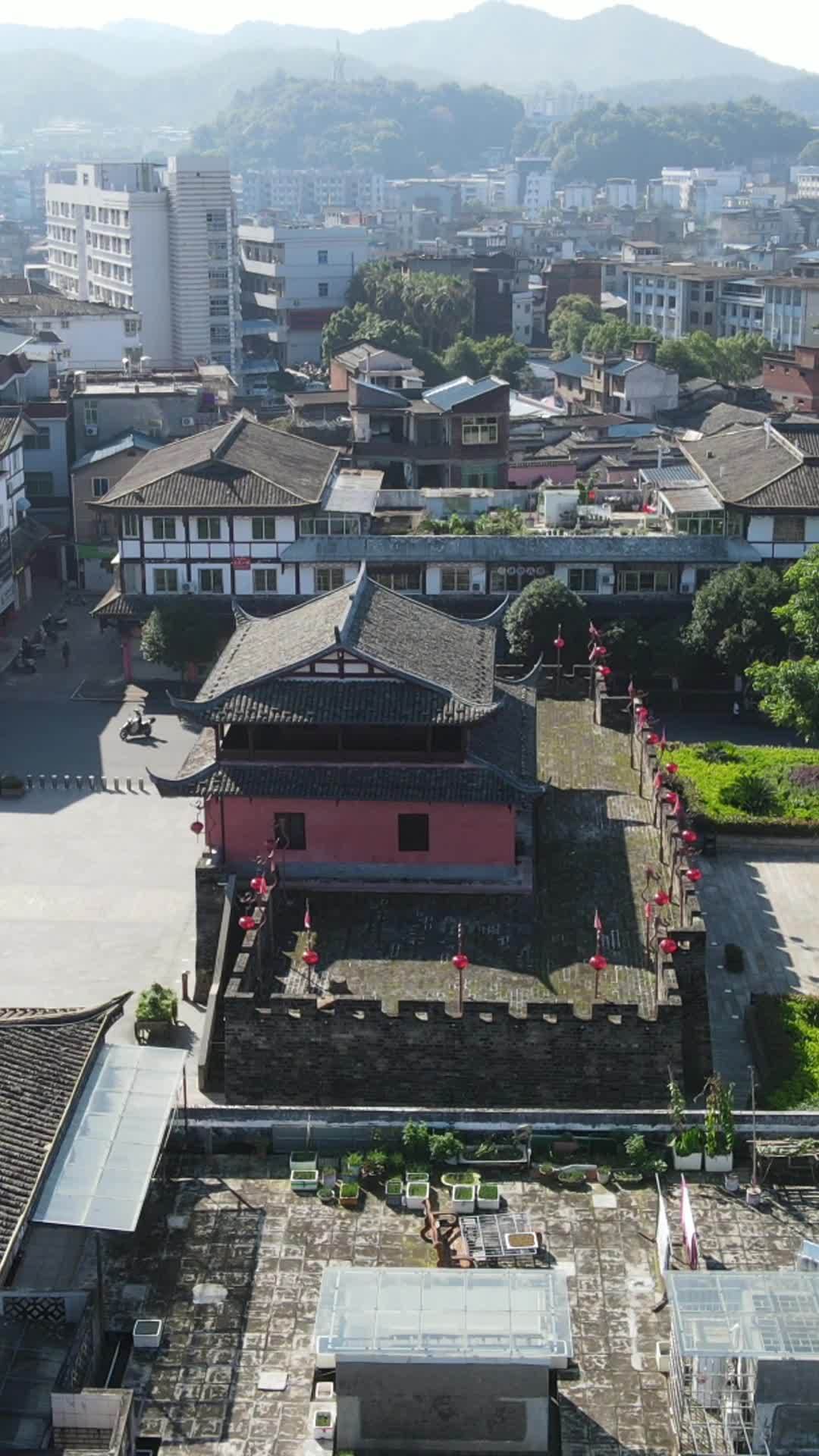 古韵城墙与现代城市的交融