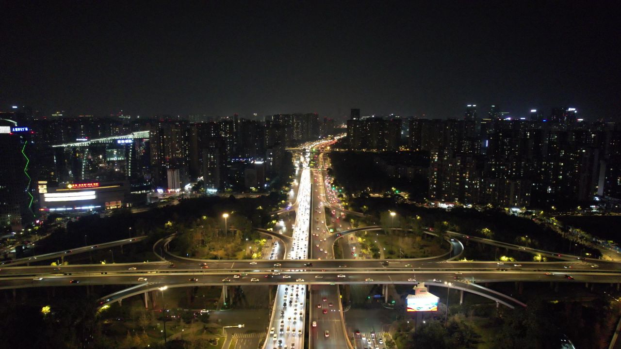 成都天府大道天府立交桥夜景交通