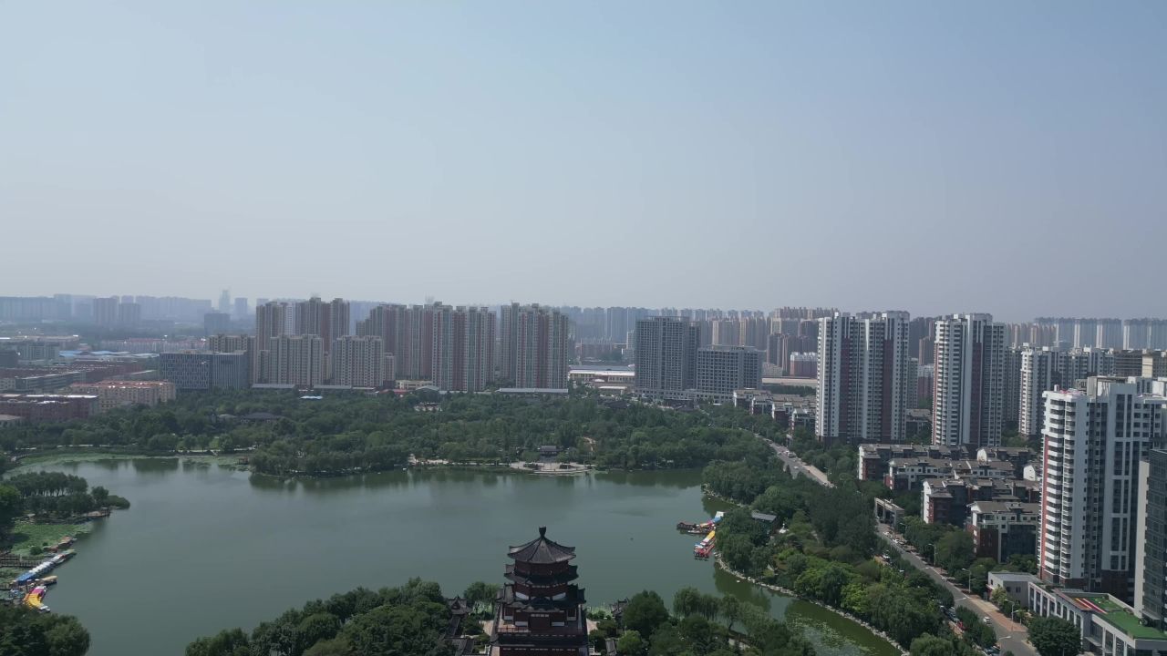  航拍山东济宁南池景区