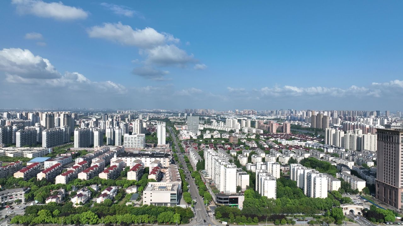 4K航拍城市大景夕阳建筑