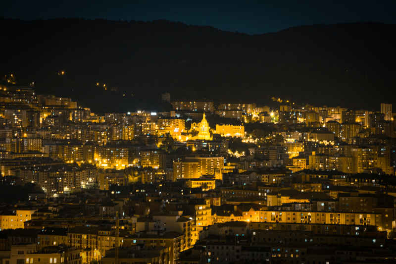 bilbao城市夜景