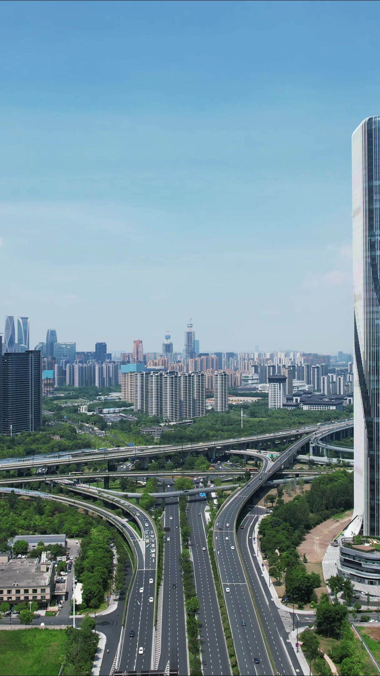 杭州滨江新区城市建设交通竖屏航拍  