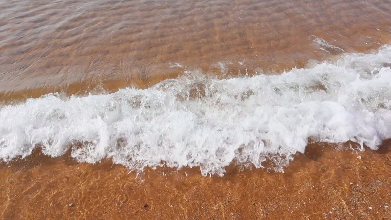 海边近距离海浪素材带原声 2
