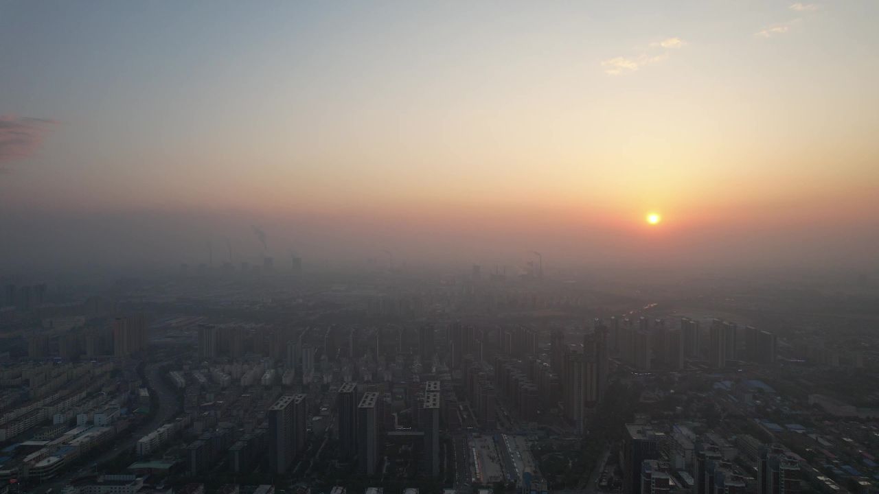 城市日落晚霞夕阳自然风光航拍  