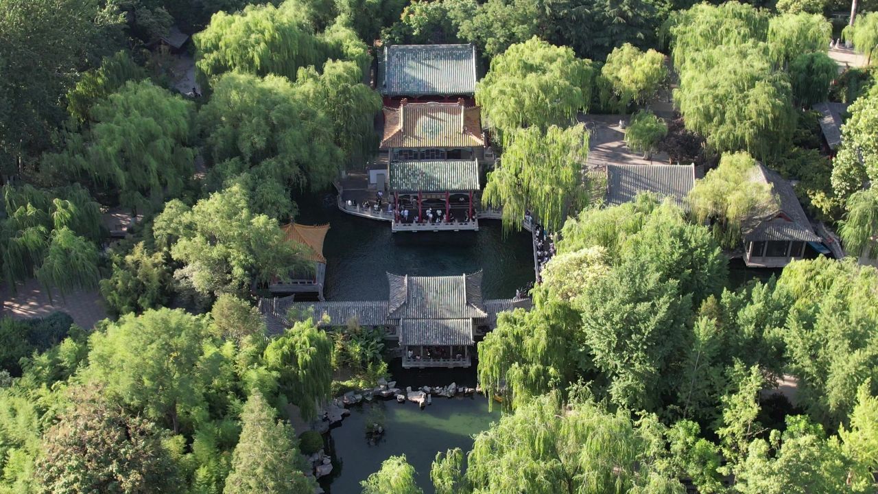 山东济南趵突泉5A景区航拍 