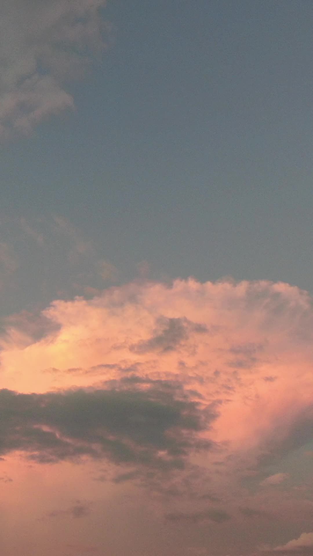 日落时分的天空