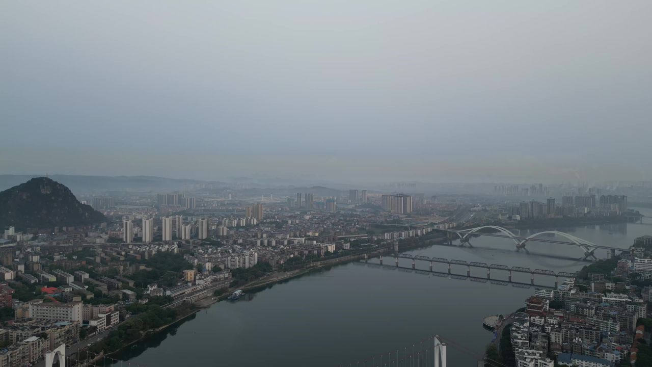 广西柳州城市清晨航拍 