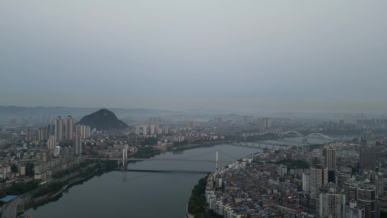 广西柳州城市清晨航拍 