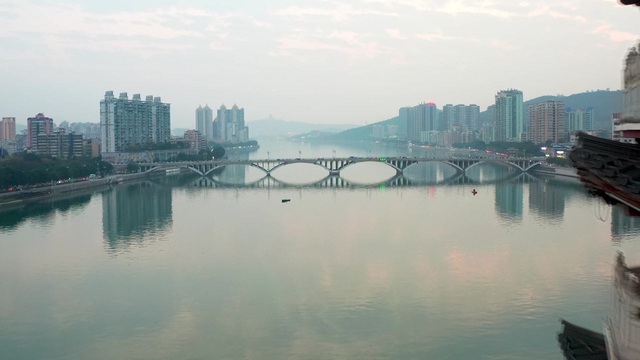 航拍广东韶关通天塔二