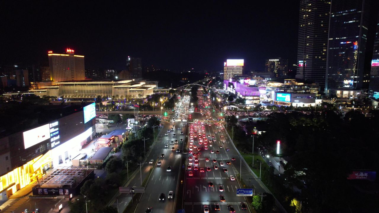 东莞大道城市夜景拥堵交通车辆行驶航拍 