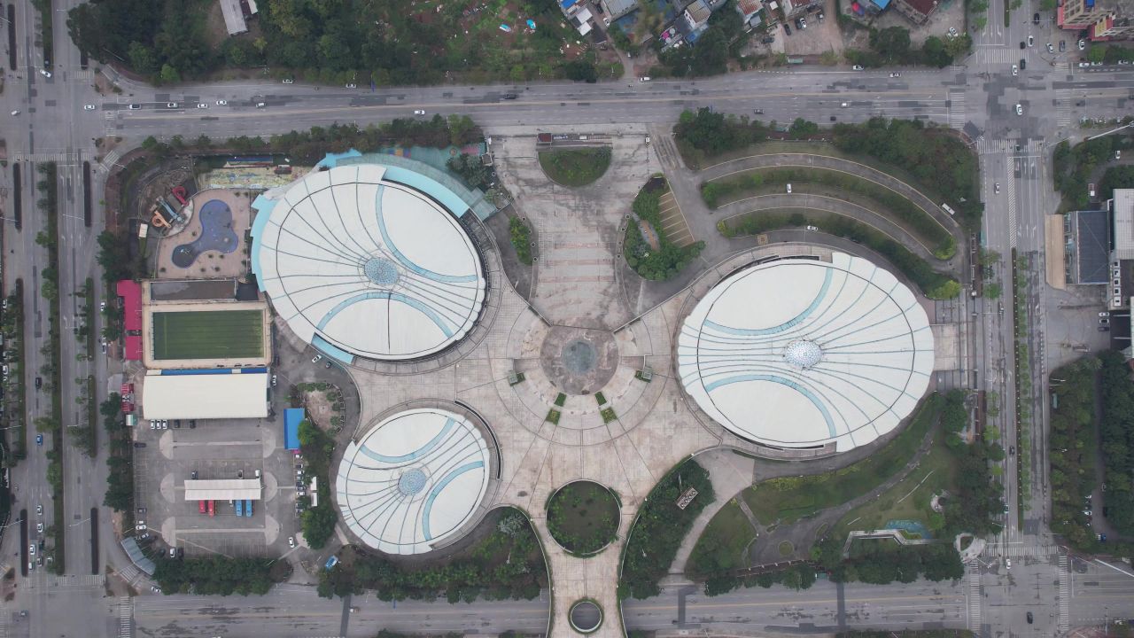 广西钦州体育中心体育馆航拍  