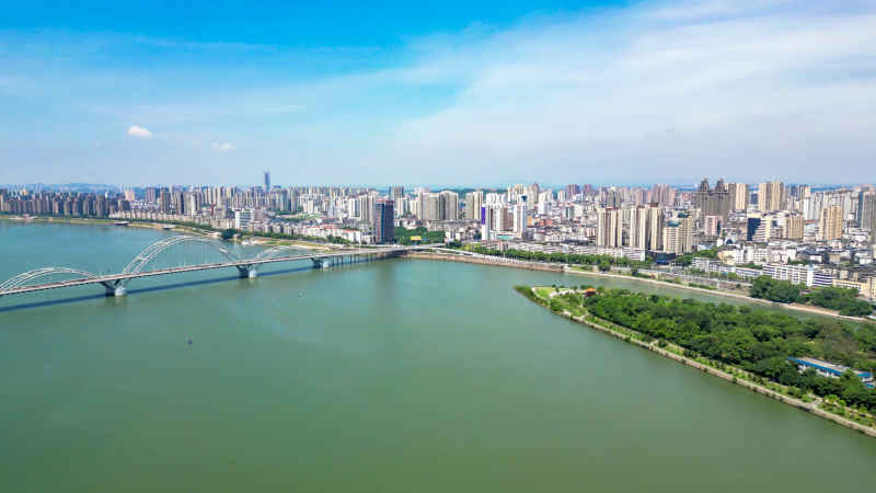 江西吉安城市风光旅游景区航拍图