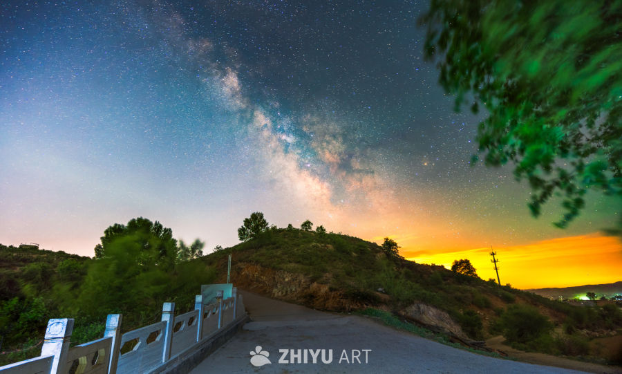 忻州齐村双乳湖星空