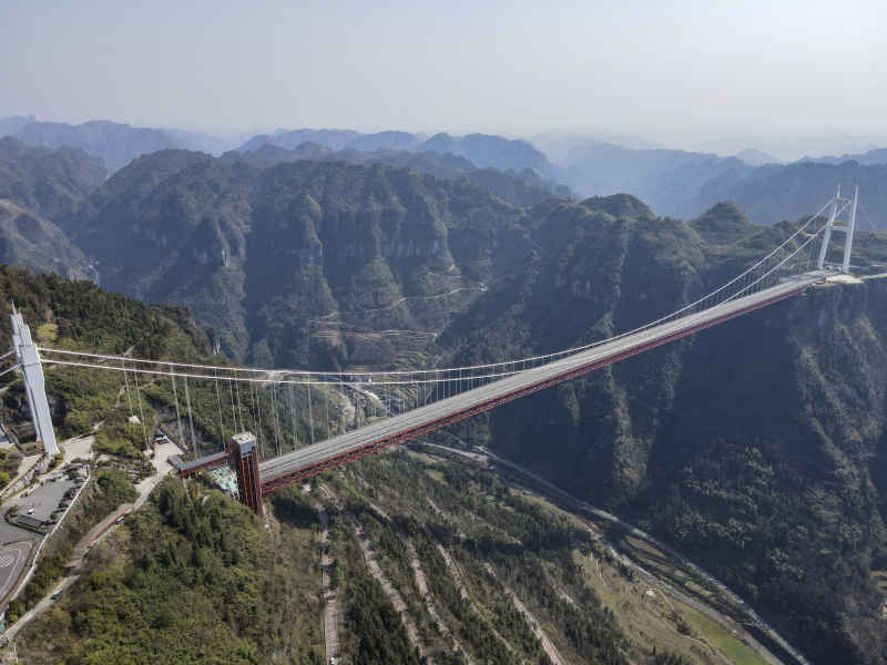 湖南湘西矮寨奇观5A景区航拍摄影图