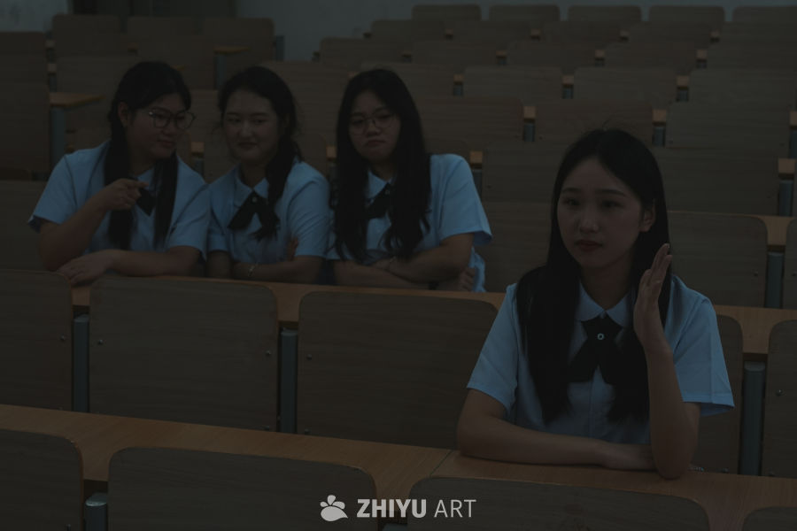 静默的课堂