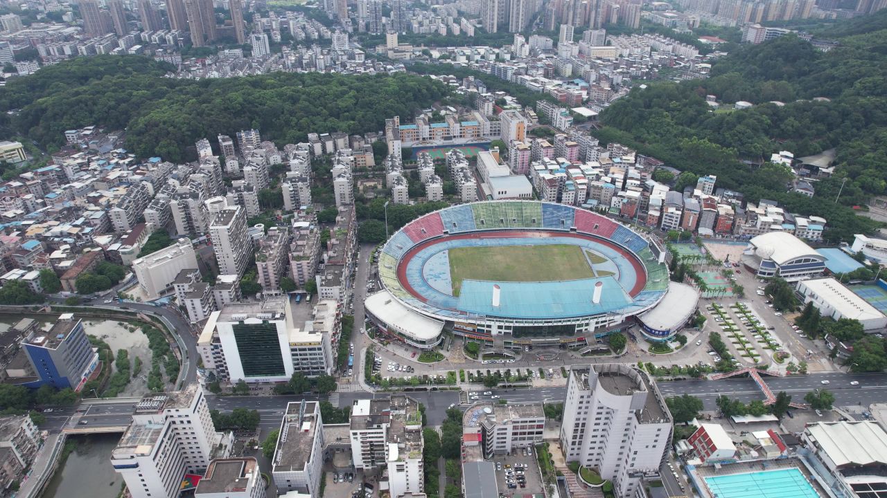 福建龙岩体育中心体育馆航拍