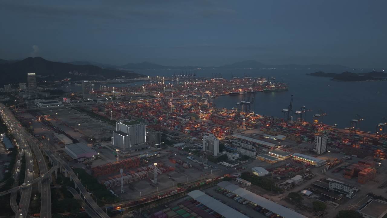 维港 75