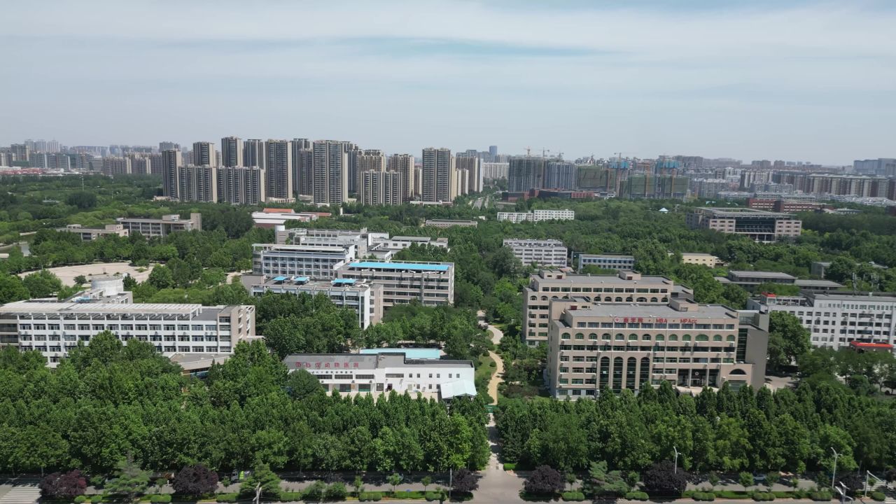 航拍山东聊城大学东校区