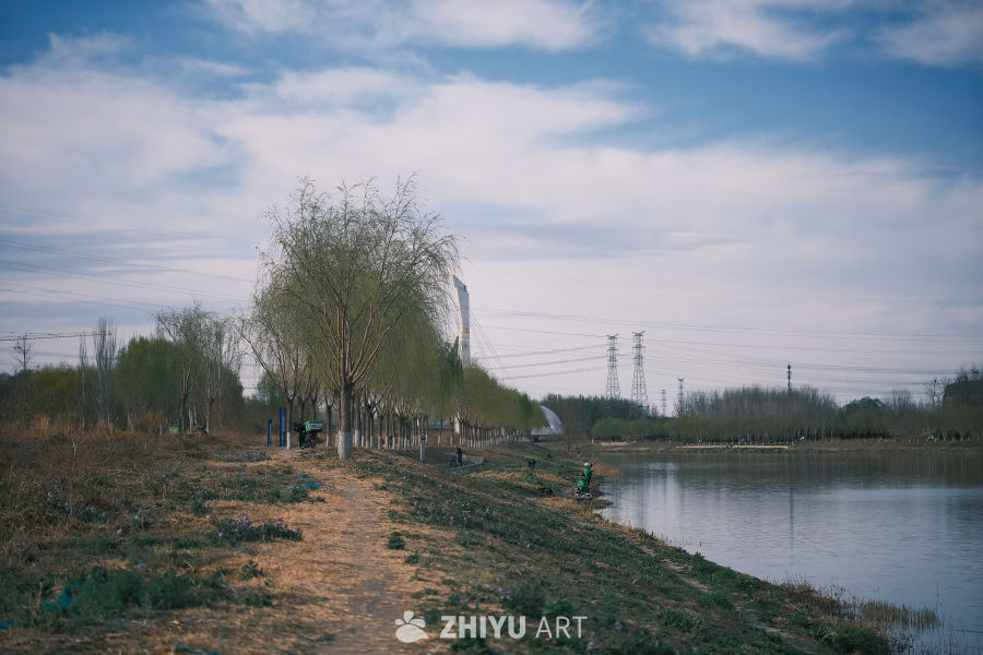河