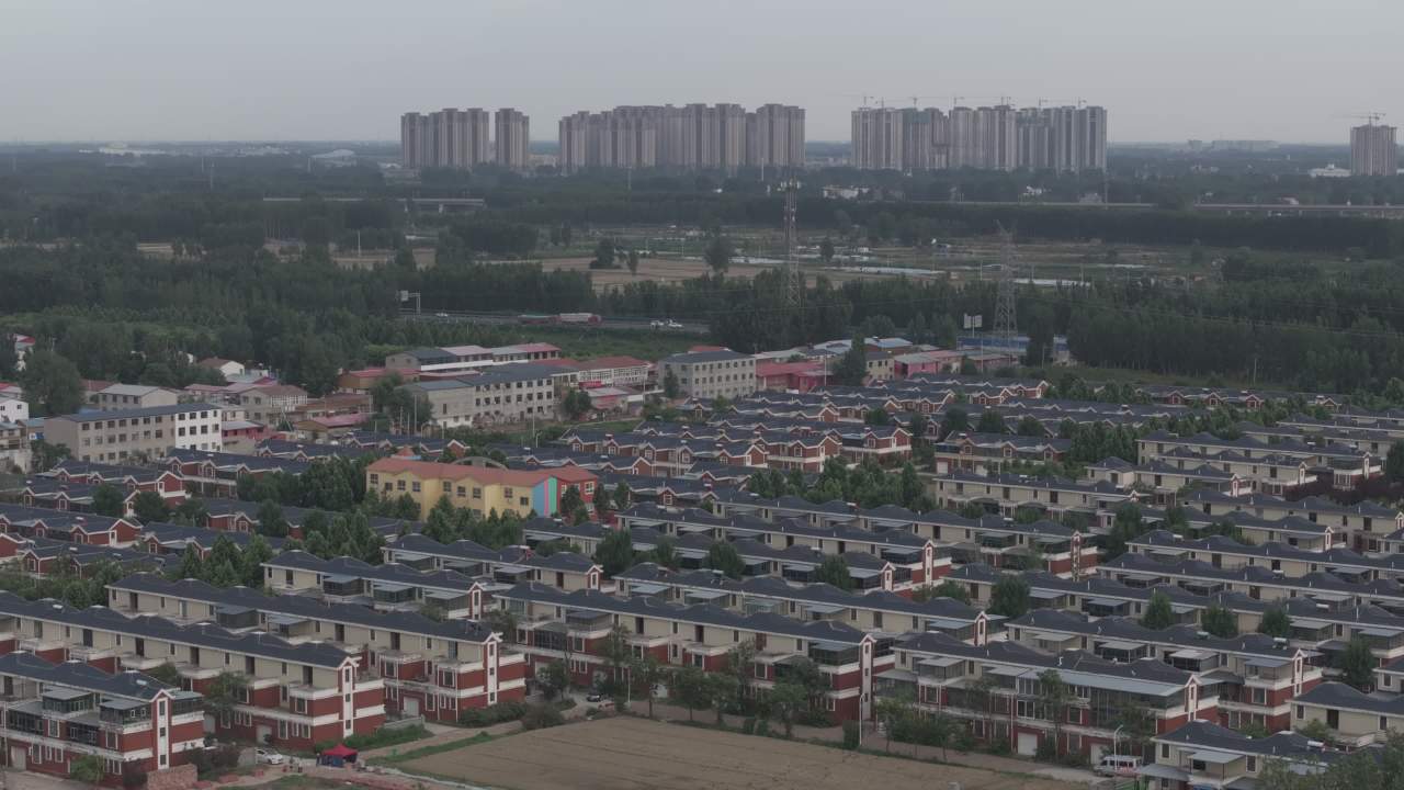 城市与乡村的交汇