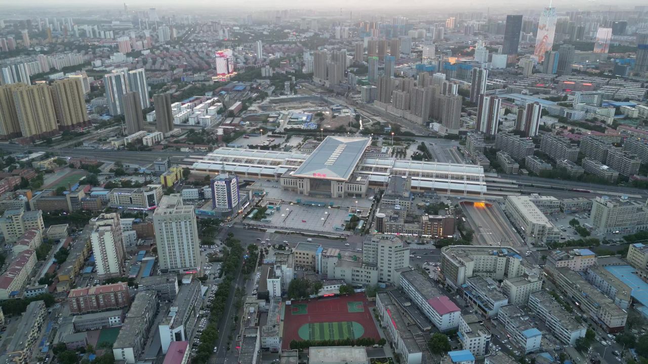 航拍河北保定站