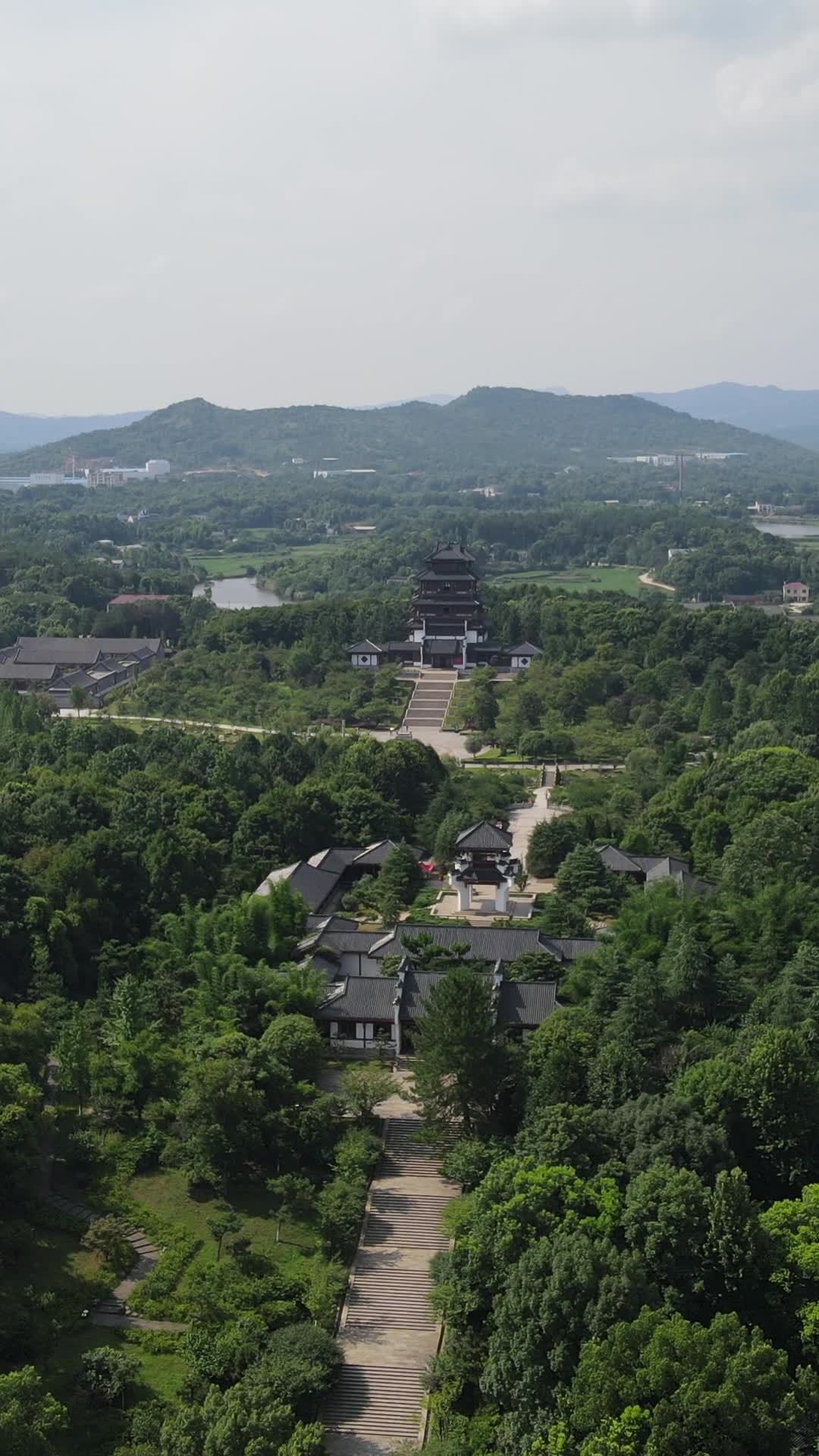 古韵园林与自然风光