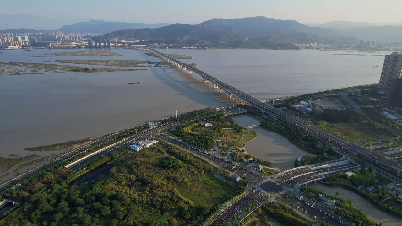 航拍福州道庆洲大桥景观
