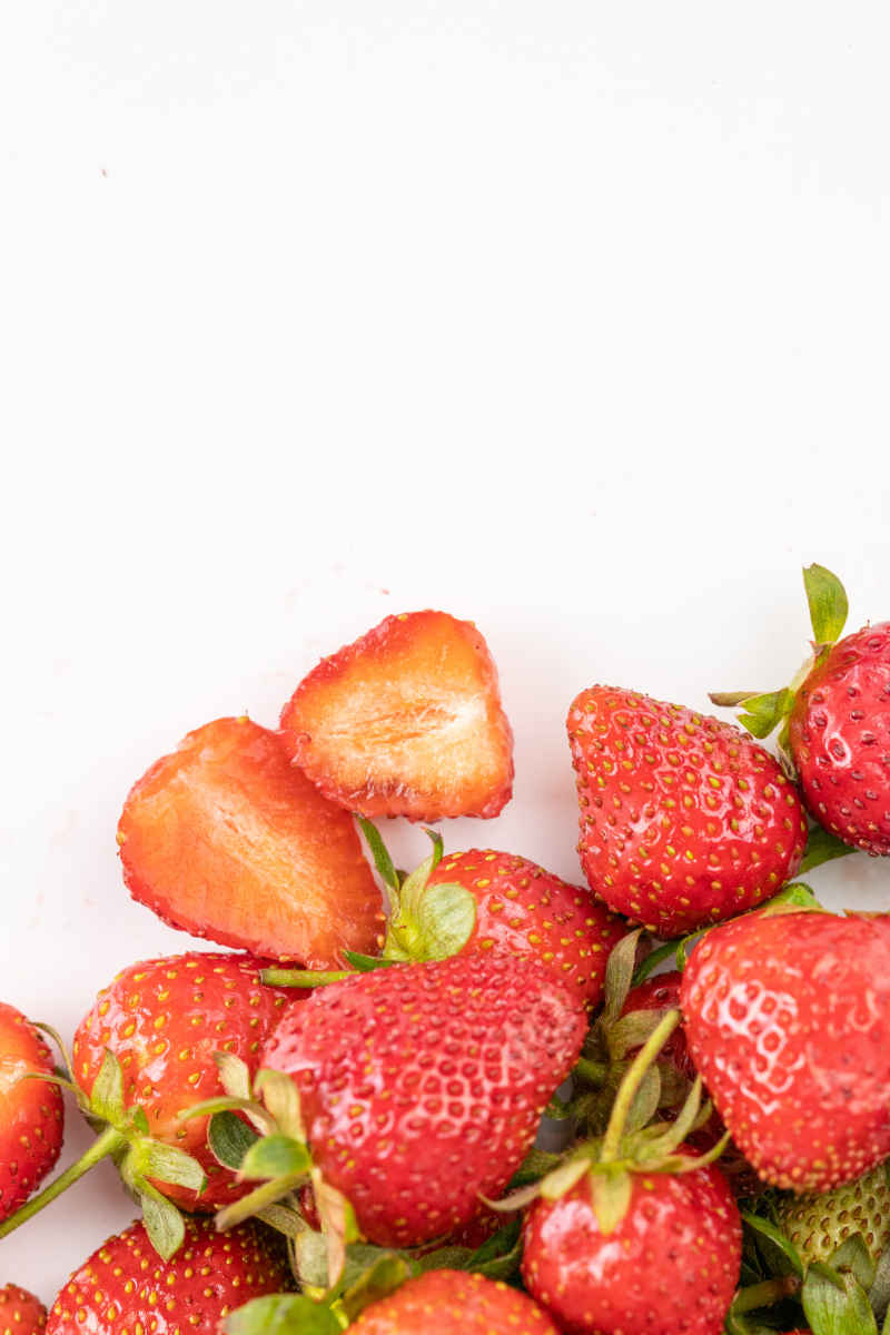 新鲜草莓水果实拍 61