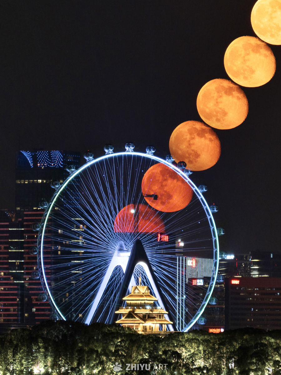 苏州摩天轮悬月 2