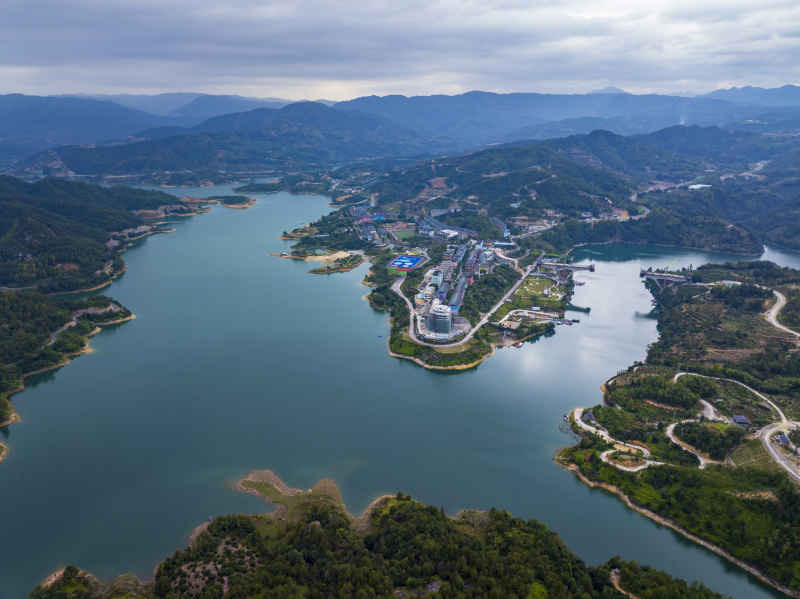 飞云湖 33