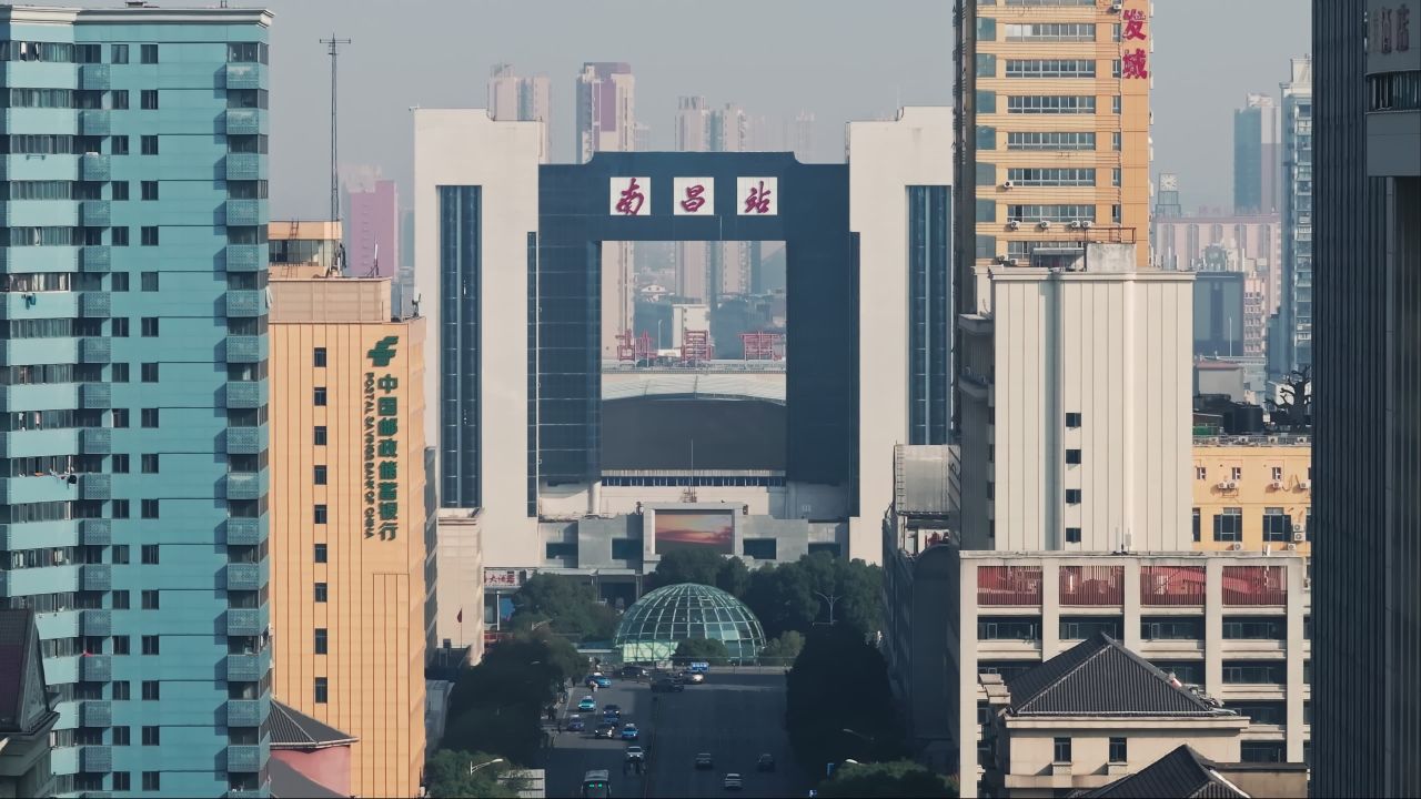 江西南昌火车站航拍 4