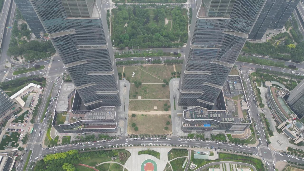 河南郑州绿地双子塔航拍
