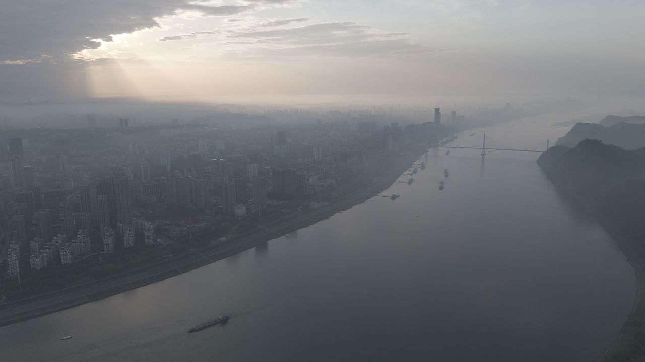 宜昌朝霞 6
