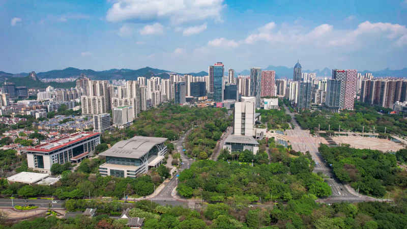 航拍广西柳州市政府  