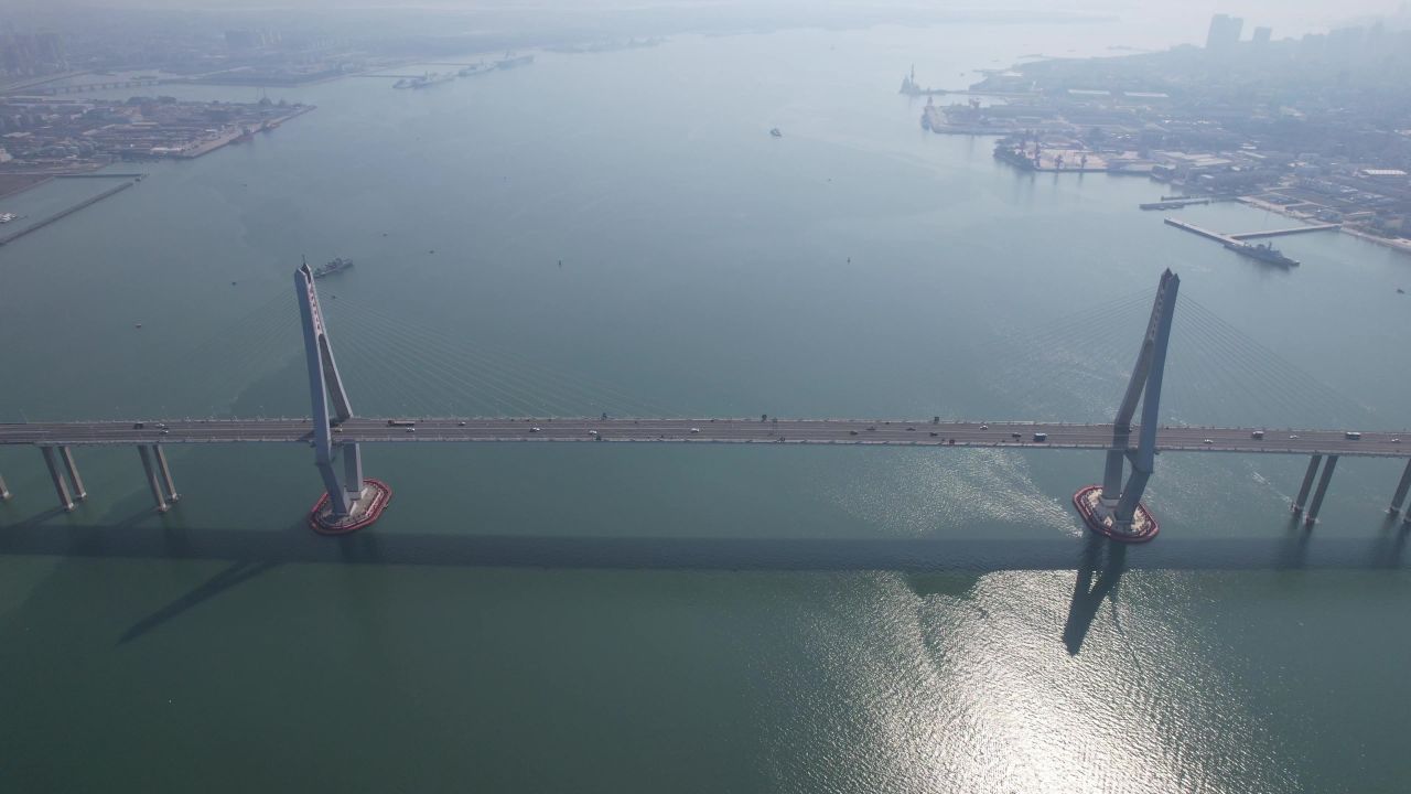 广东湛江湾湛江大桥航拍
