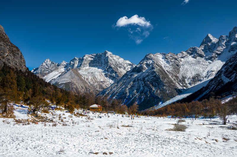 雪山之巅