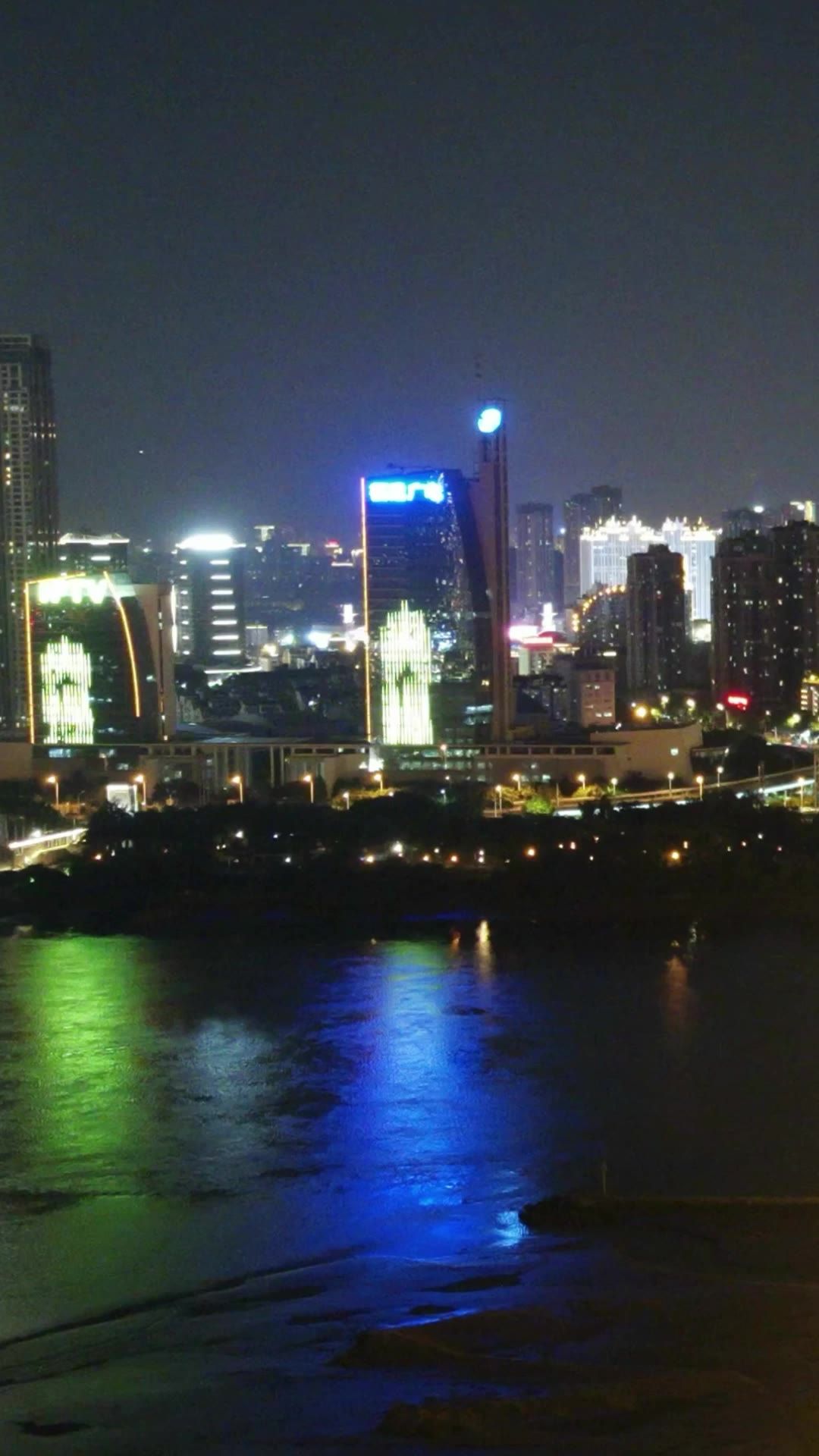 福建福州城市夜景移动延时竖屏