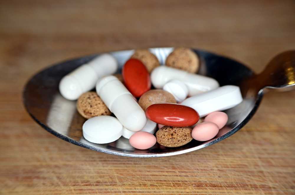 药物治疗维生素抗生素