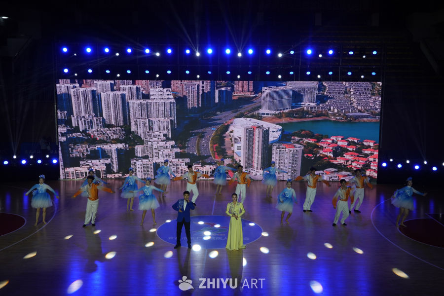 城市背景下的舞台舞蹈表演