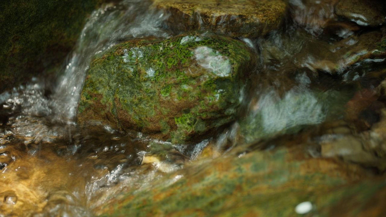 清澈山泉水温泉矿泉水小溪山涧 8