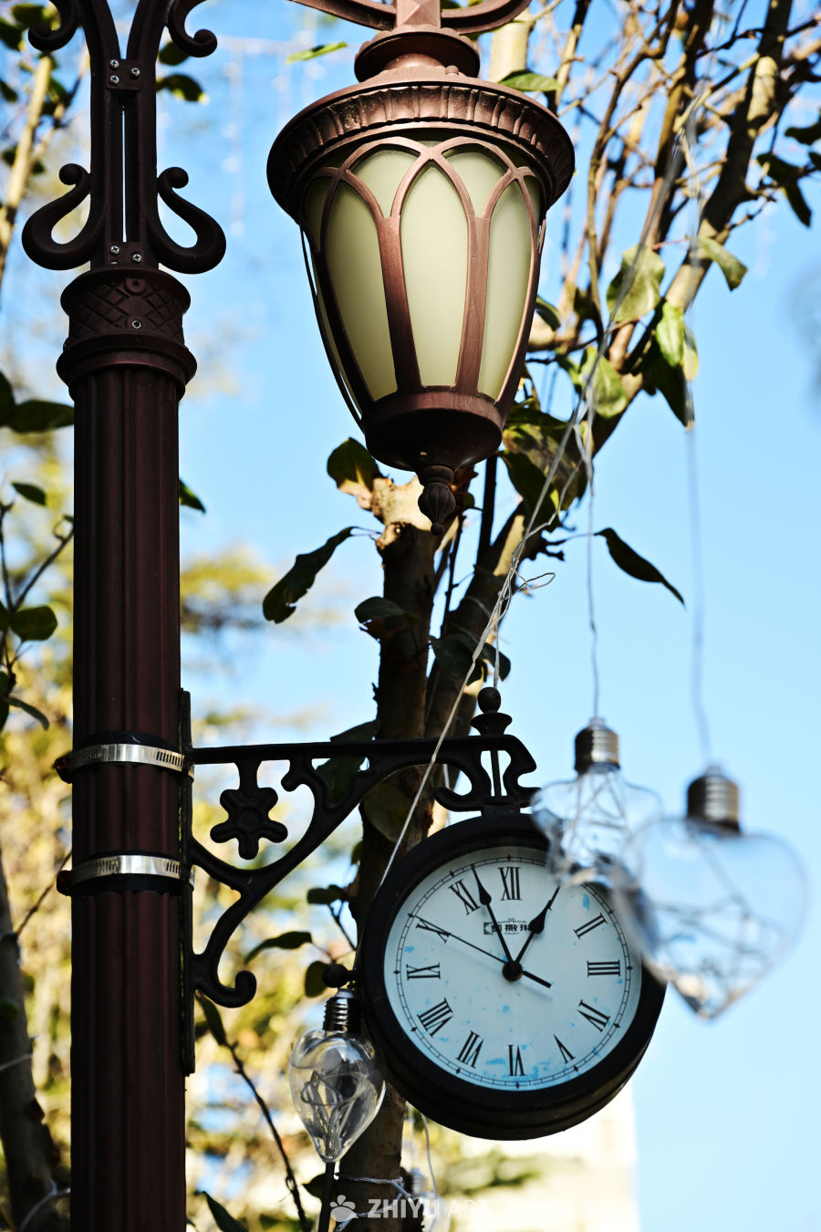 复古挂钟与欧式建筑 西什库教堂