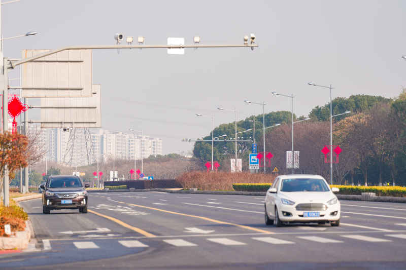 航拍昆山城镇道路风光新春氛围 22