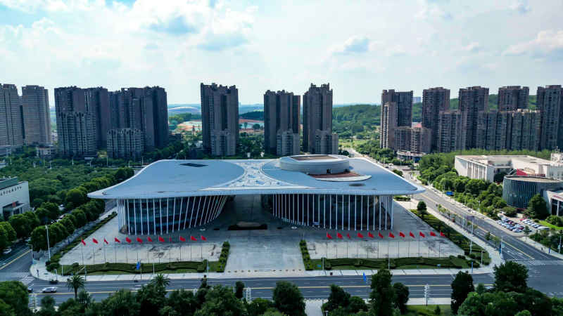 江西吉安城市风光旅游景区航拍图