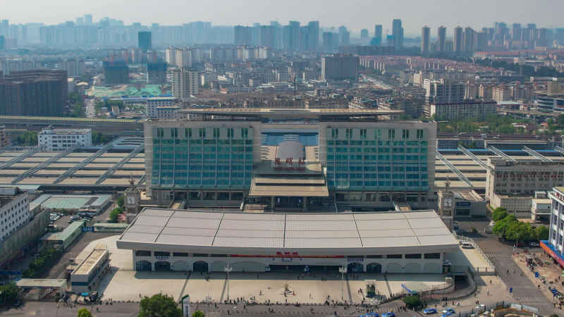 云南昆明城市风光交通航拍图 