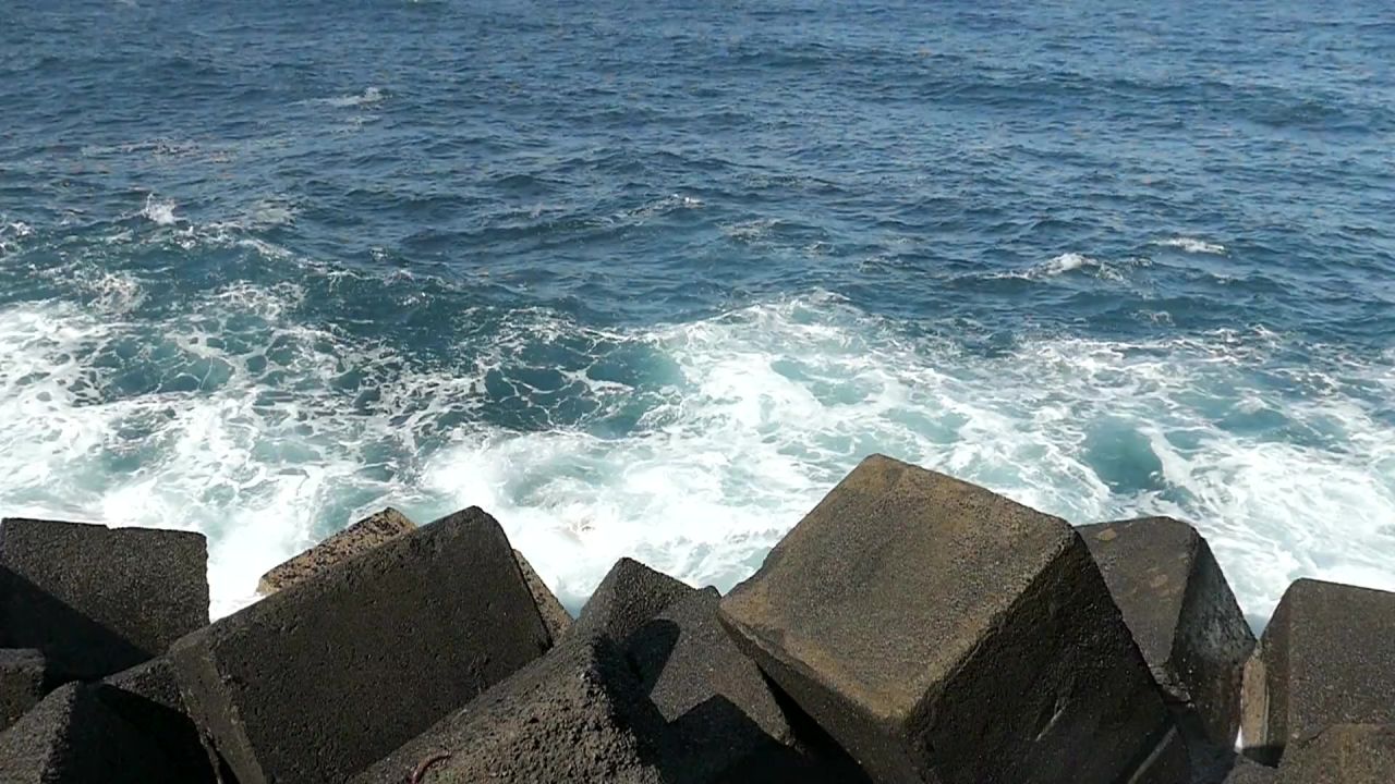 海岸海洋海岩质