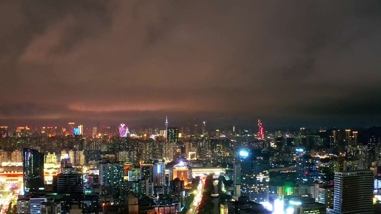 珠海澳门同框城市夜景高楼俯瞰延时拍摄画面