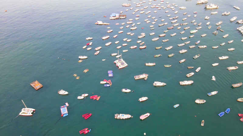 大海海洋沙滩礁石风景航拍摄影图 