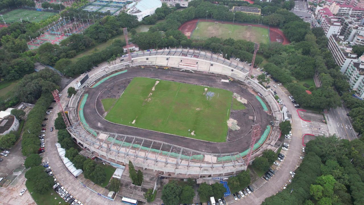 广东中山体育中心体育馆地标建筑航拍 